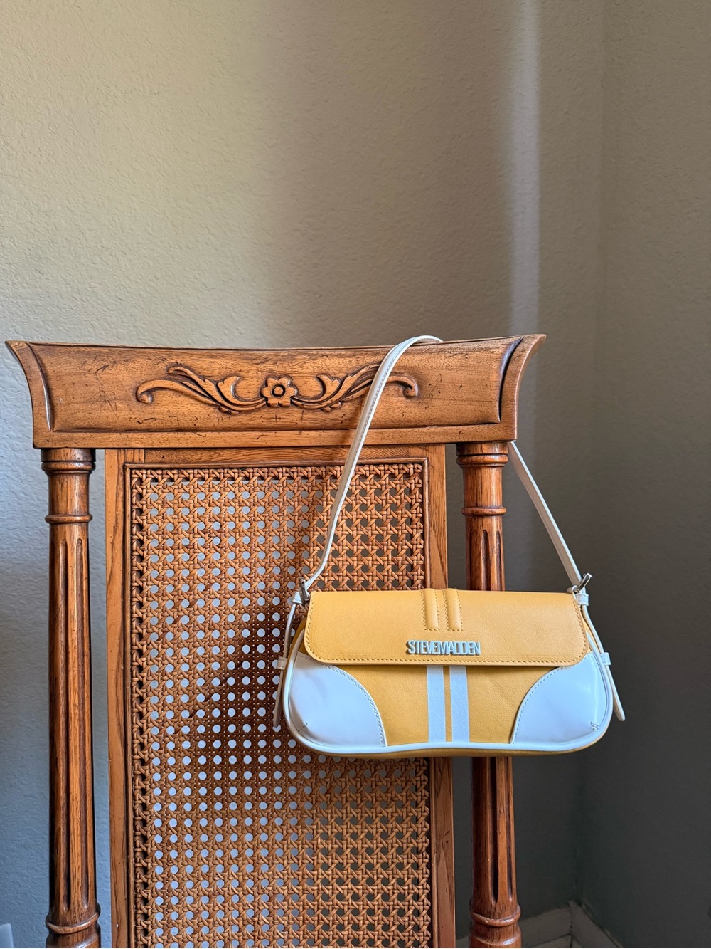 Steve Madden Yellow and White Shoulder Bag